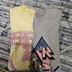 Trust the Universe Graphic Tshirt NWT